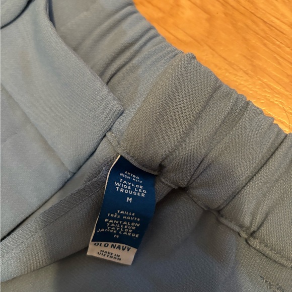 Old Navy Baby Blue Dress Pant - Picture 2 of 6